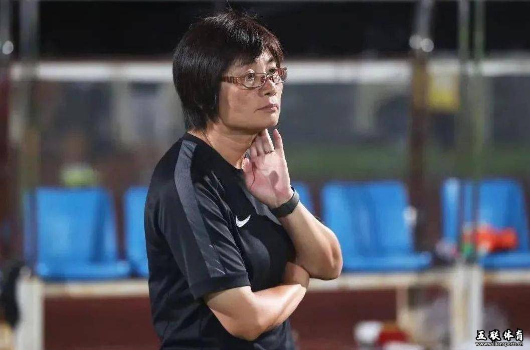 中国女足VS丹麦女足，“胜率”五五开？黄健翔指出问题的关键 。