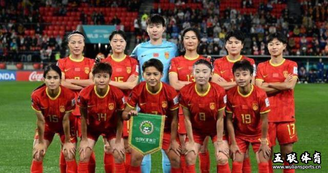 田协专家：国足球员一看体型就不行，我们缺乏完整的体能训练体系。