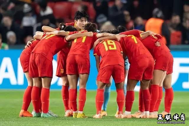 中国女足亚运会传来两大喜讯，水庆霞或终结25年尴尬纪录。