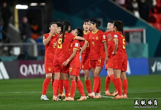 中国女足亚运会传来两大喜讯，水庆霞或终结25年尴尬纪录。