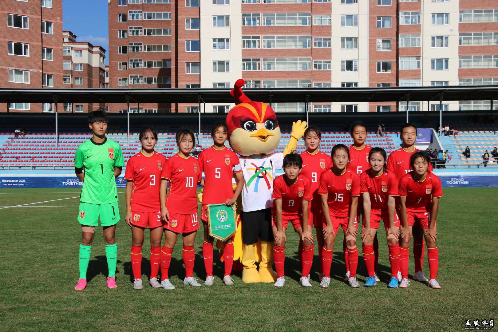 4-1！中国女足又赢了，以小打大取胜，2胜1负夺亚军，轰15球丢3球。