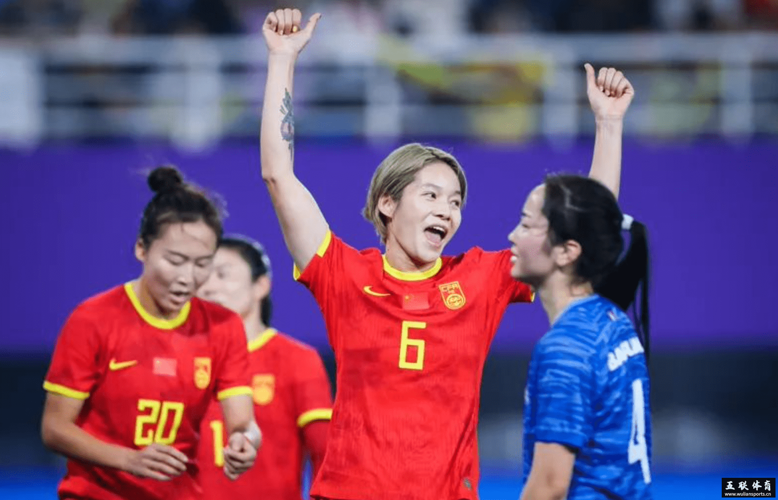 中国女足16球大胜蒙古女足却引争议，球迷：不讲武德。