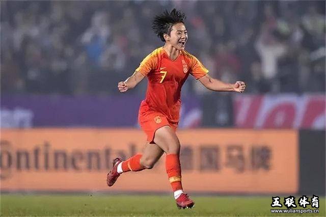 回顾王霜成功的背后：有辛酸的童年，从小被父母抛弃，更加懂得感恩