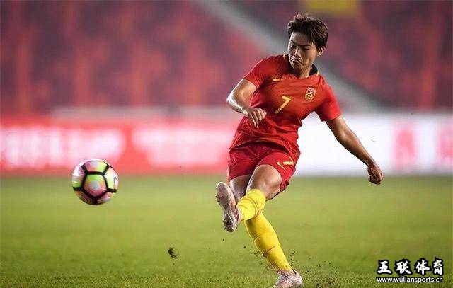 回顾王霜成功的背后：有辛酸的童年，从小被父母抛弃，更加懂得感恩