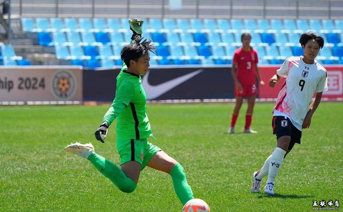 1-1，补时被日本绝平！中国队哭了，3战1胜5分，下轮战韩国争第1