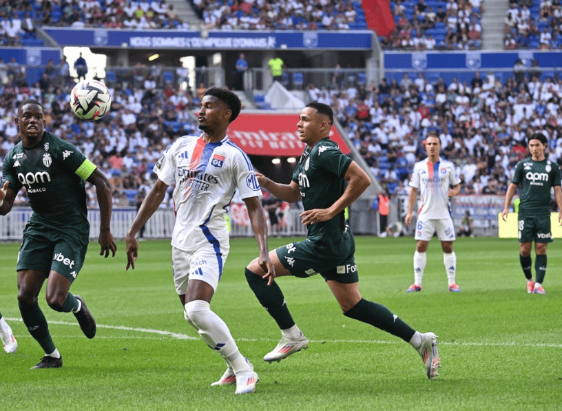 1-0！2-0！法甲夺冠热门两连胜，大巴黎争冠劲敌出炉