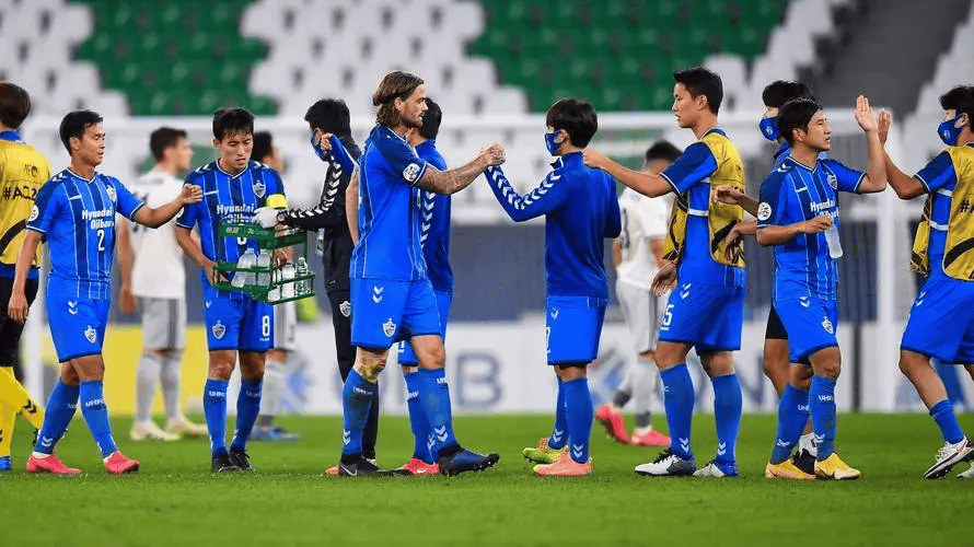 周三001韩总杯：蔚山现代vs光州FC，胜负比分预测，主场作战势必拿下对手，信心指数99%
