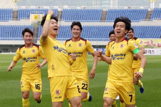 周二001亚冠：光州FC VS横滨水手，赛果分析预测，小棒子和小日子的对决，看戏就行。