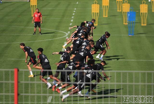 周六020意甲：那不勒斯VS国际米兰，意甲强强对话谁能笑到最后？
