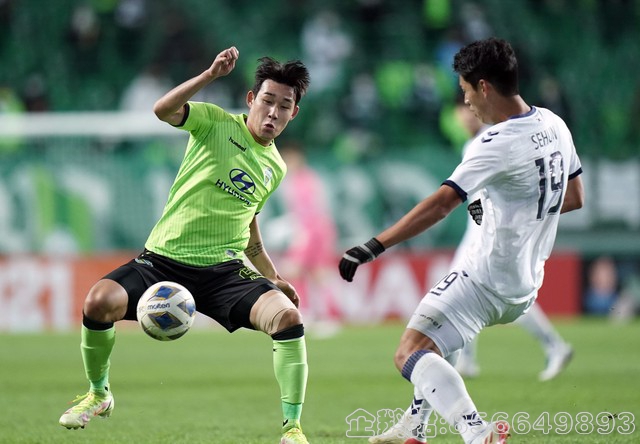 周二002东亚杯：韩国VS日本，韩国铁血防守能否撕裂日本传控体系