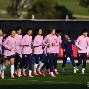 新华社：中国女足缺乏高水平比赛历练，要做好防守力拼开门红 ... ...